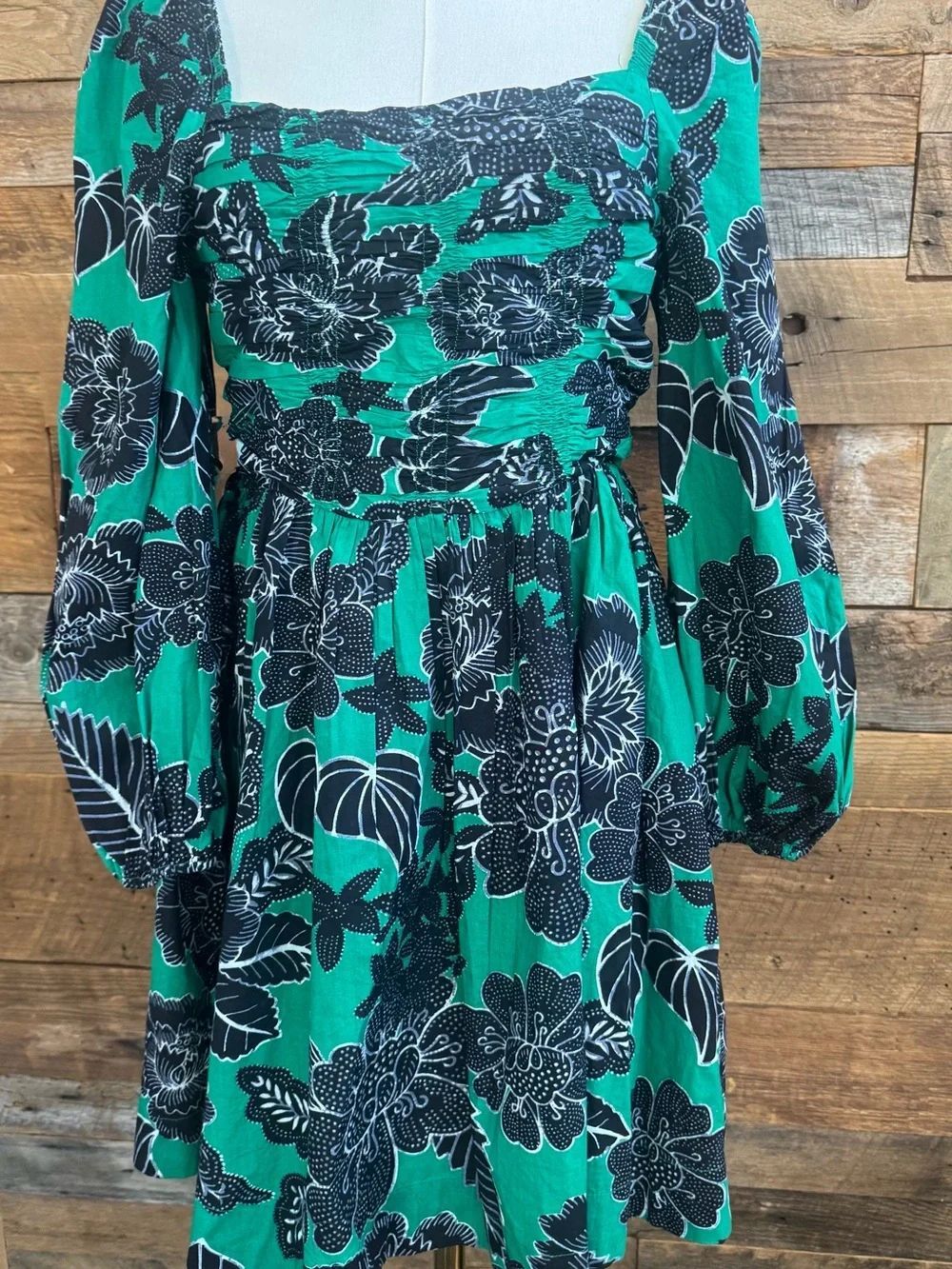 Caroline Constas Smocked Floral Puff Sleeve Midi Dress Green Black Medium NWT